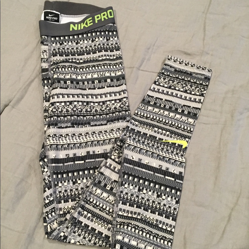 Nike Pro Dri-Fit Leggings